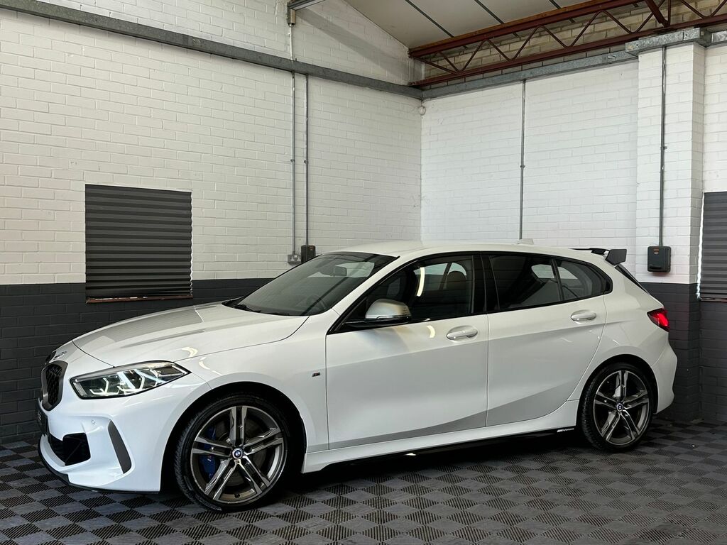 BMW 1 Series 2.0 M135i Hatchback Xdrive Euro 6 White #2