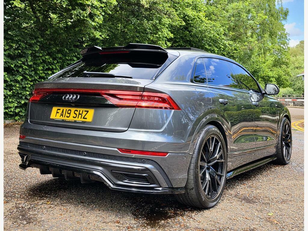 Audi Q8 S Line Black #10
