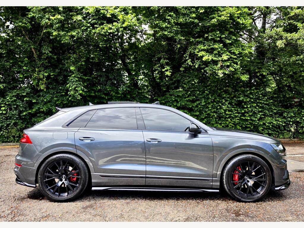 Audi Q8 S Line Black #14