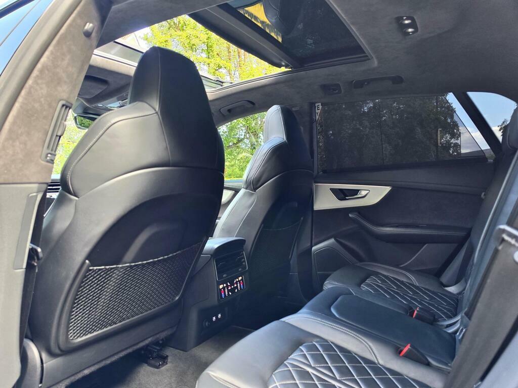 Audi Q8 S Line Black #11