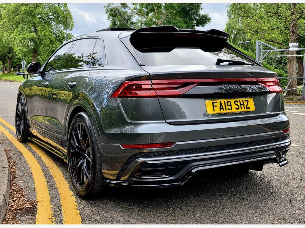 Audi Q8 S Line Black #13