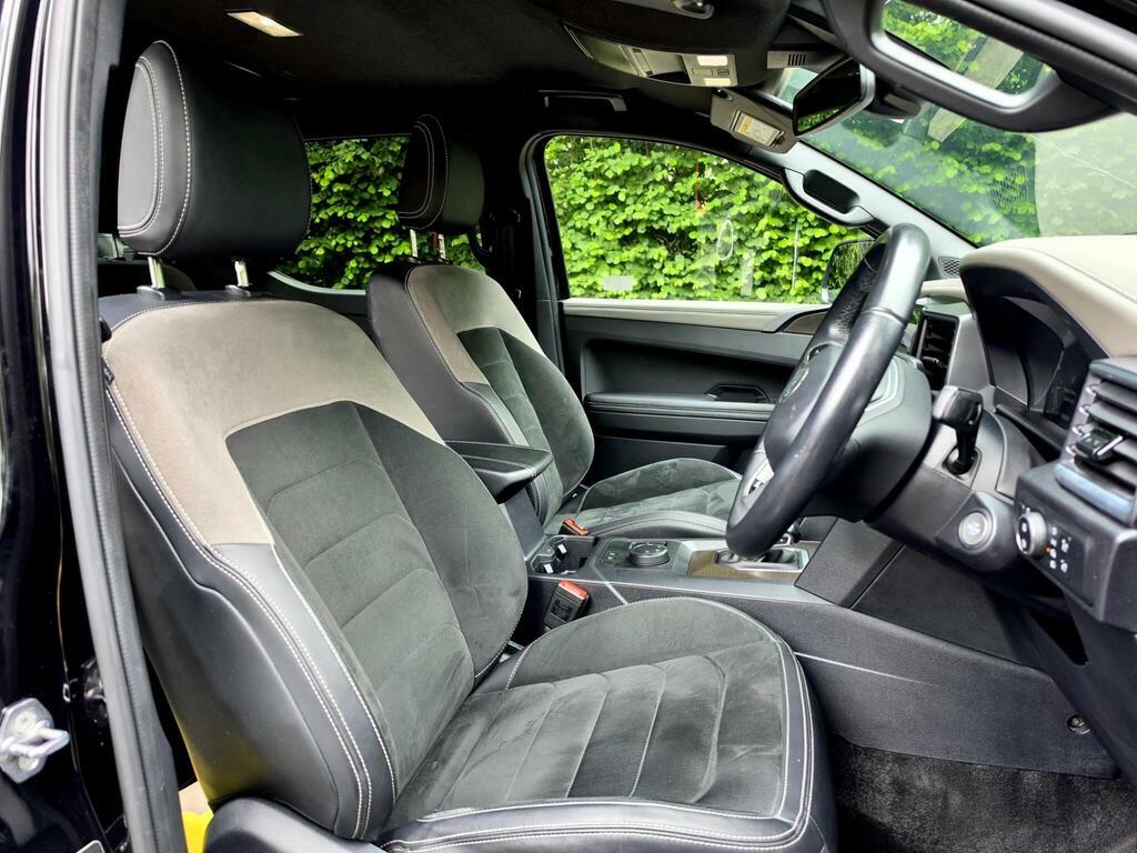 Volkswagen Amarok 3.0 Tdi V6 Style 4Motion Euro 6 S S DF73JJU Black #4