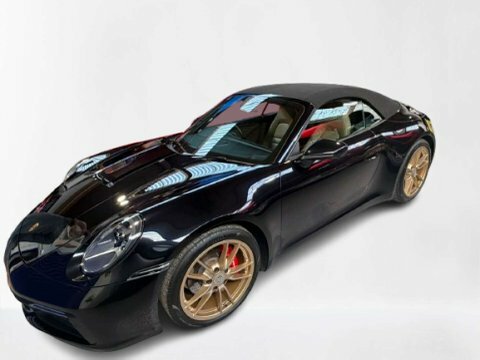 Porsche 911 3.0T 992 Carrera Black