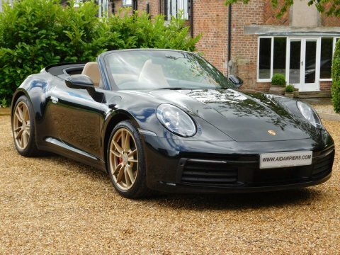 Porsche 911 3.0T 992 Carrera Black