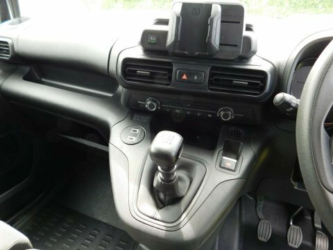 Vauxhall Combo Combo 1.5D 100Ps Prime Van White #15