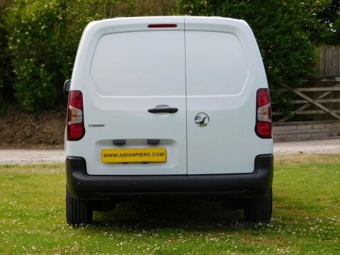 Vauxhall Combo Combo 1.5D 100Ps Prime Van White #7