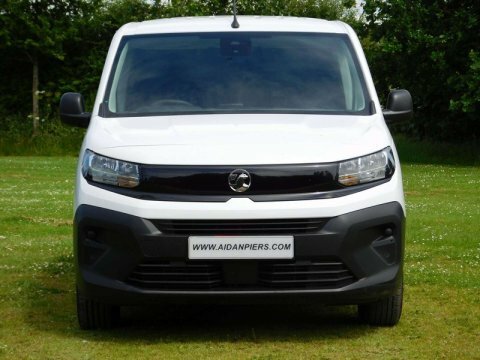 Vauxhall Combo 1.5 Turbo D White #4