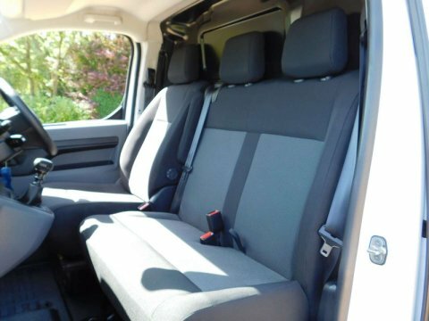 Vauxhall Vivaro 1.5 Turbo D White #3