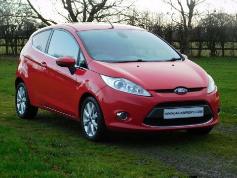 Ford Fiesta 1.25 Zetec Hatchback Red
