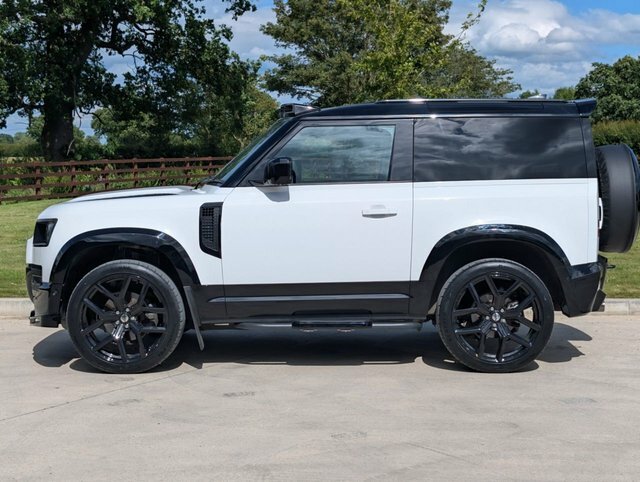 Land Rover Defender 90 D250 Mhev X-dynamic Se White #3