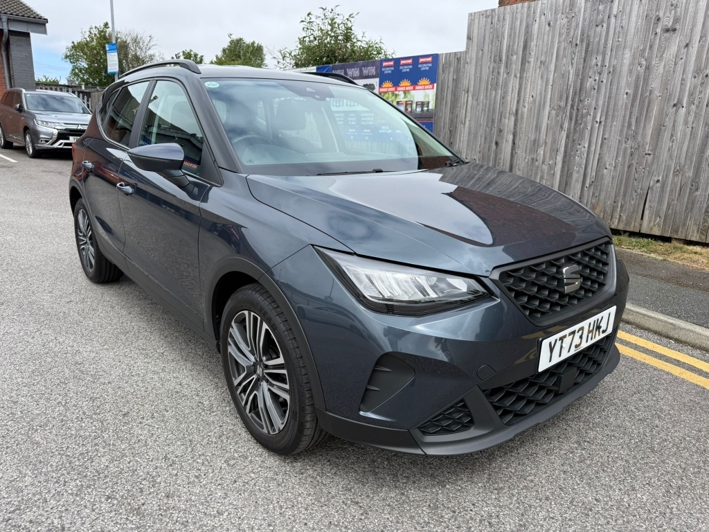 Seat Arona 1.0 Tsi Se Technology YT73HKJ Grey #2