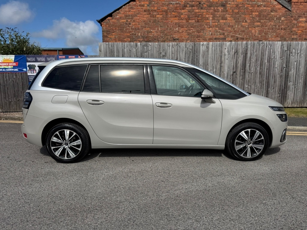 Citroen Grand C4 Picasso Grand Picasso 1.6 Bluehdi Flair S S Beige #6