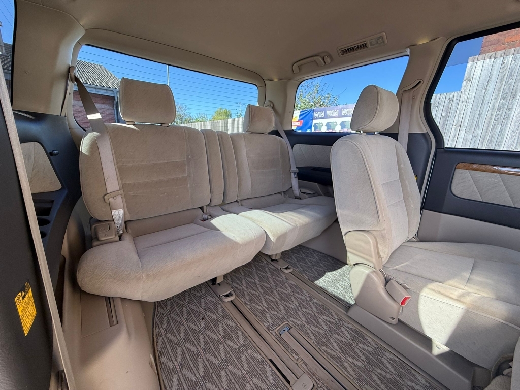 Toyota Alphard Suv Black #12