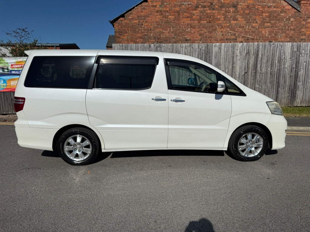 Toyota Alphard Suv Black #5