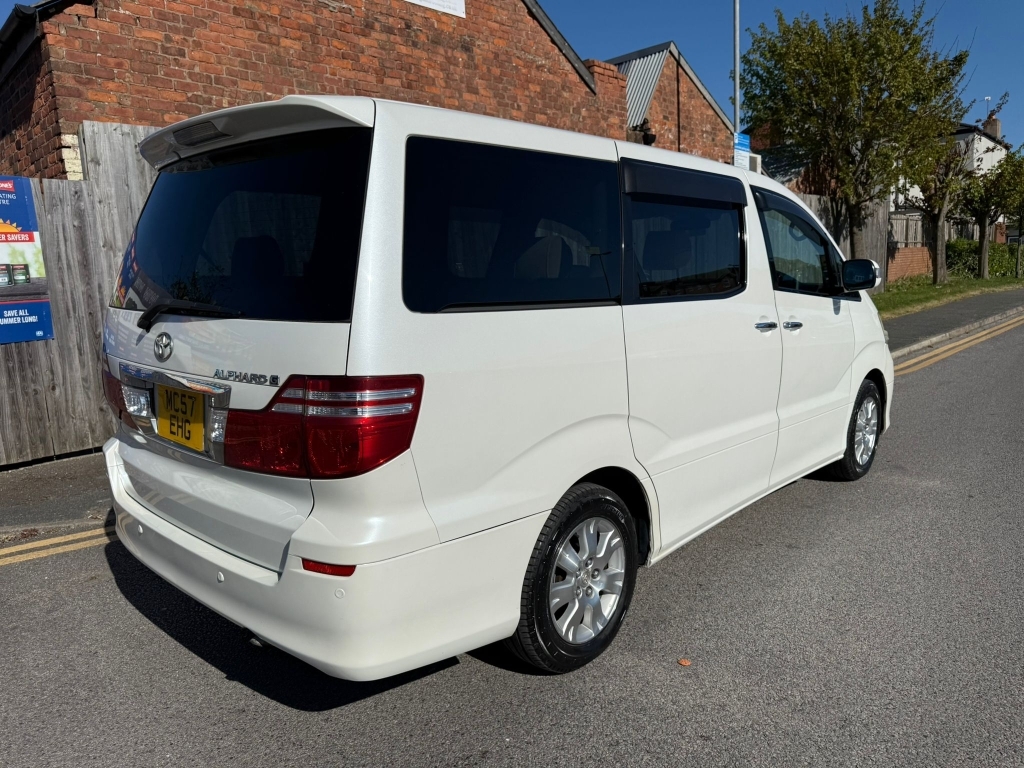 Toyota Alphard Suv Black #7