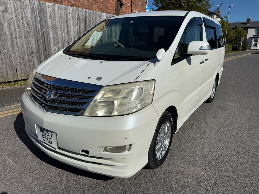 Toyota Alphard Suv Black #4