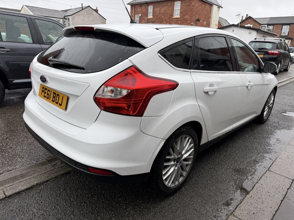 Ford Focus Edge Grey #2