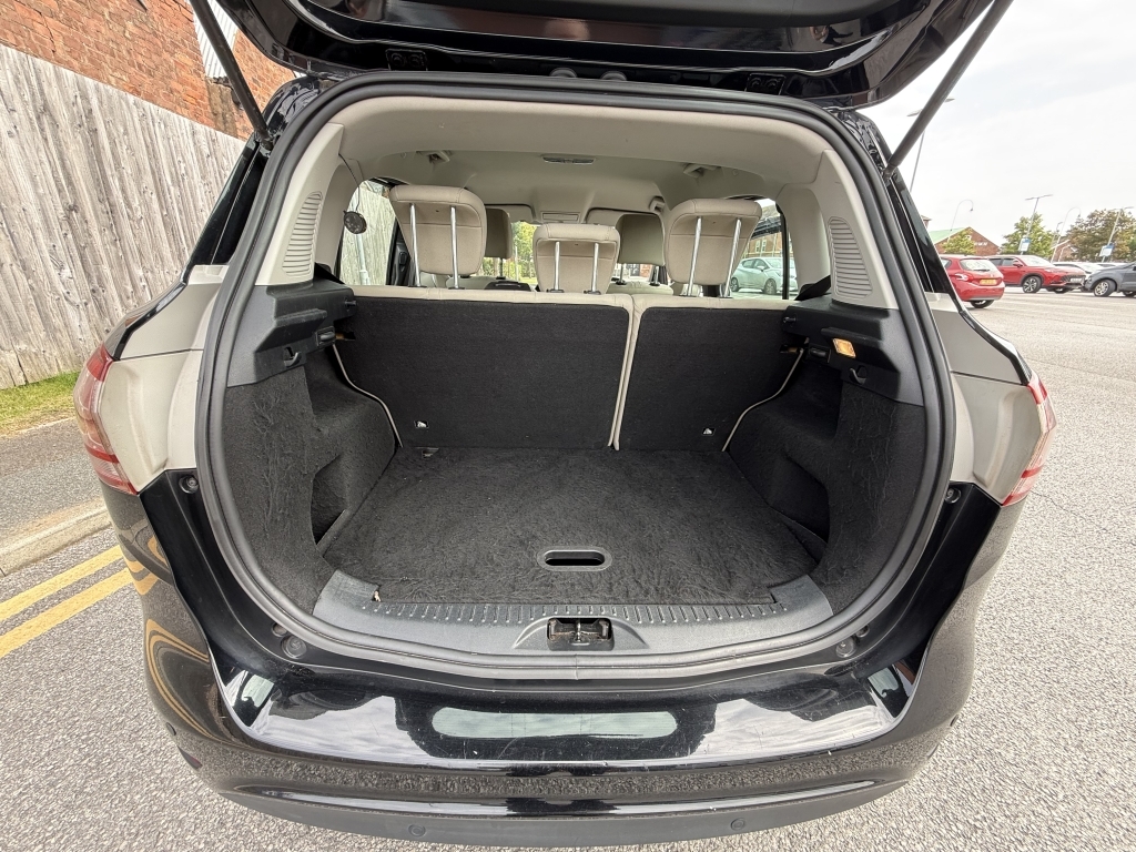 Ford B-Max Mpv 1.0T Ecoboost Titanium Navigator Euro 6 Ss Silver #15