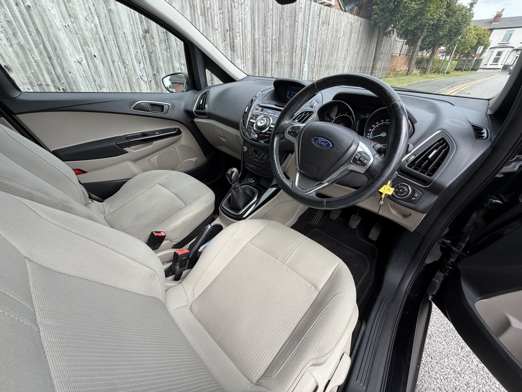 Ford B-Max Mpv 1.0T Ecoboost Titanium Navigator Euro 6 Ss Silver #11