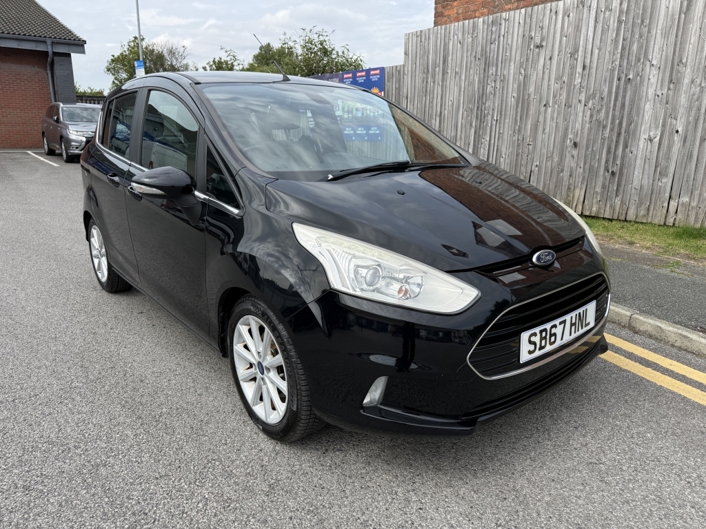 Ford B-Max 1.0 Titanium Navigator Black #2