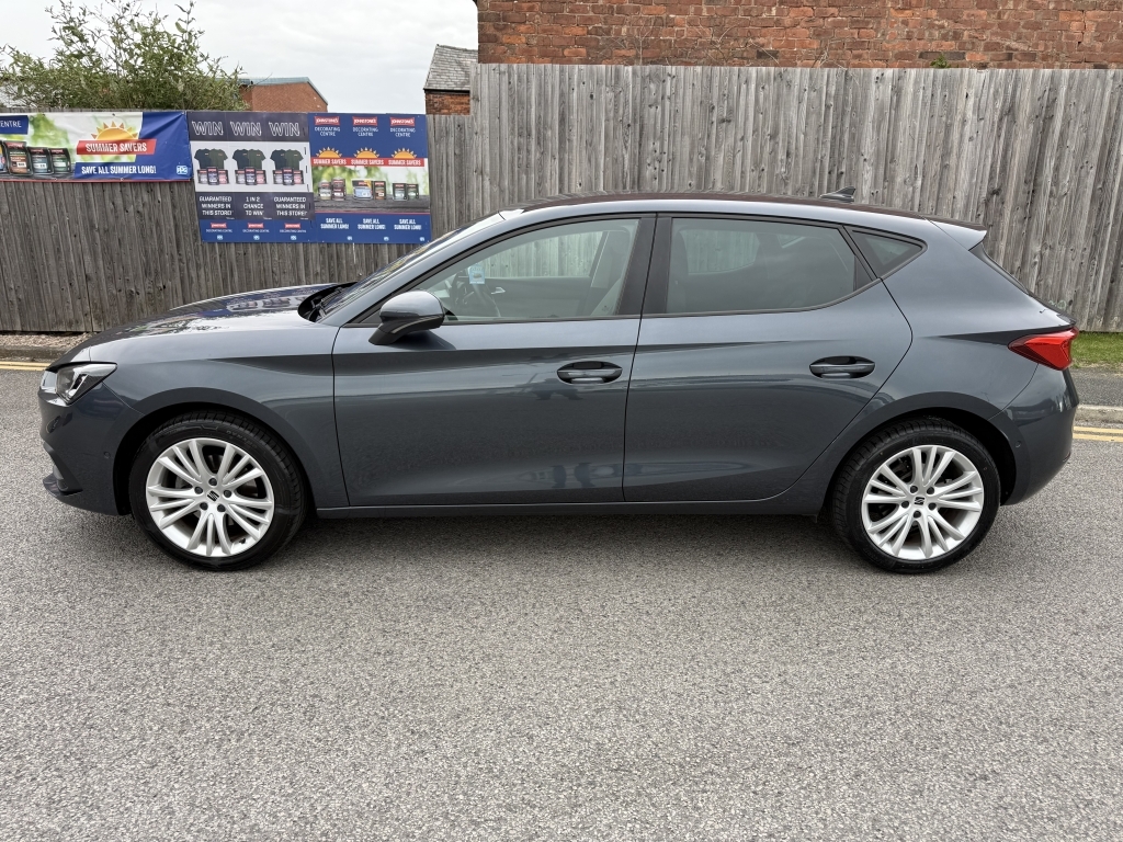 Seat Leon 1.5 Tsi Evo 150 Ez Dsg Fr Black Edition Cwvehiclem  #8