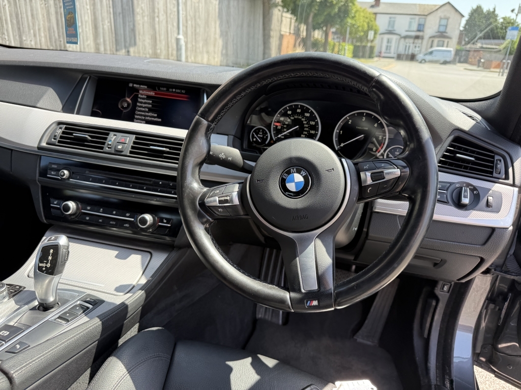 BMW 5 Series Hatchback Grey #10