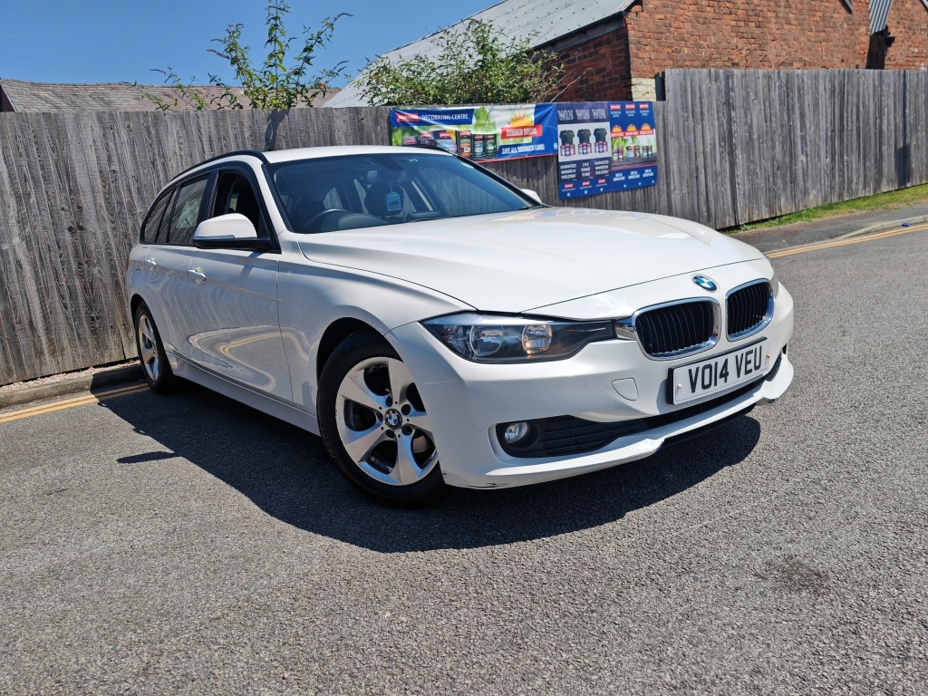 BMW 3 Series 2.0 320D Efficientdynamics Touring White