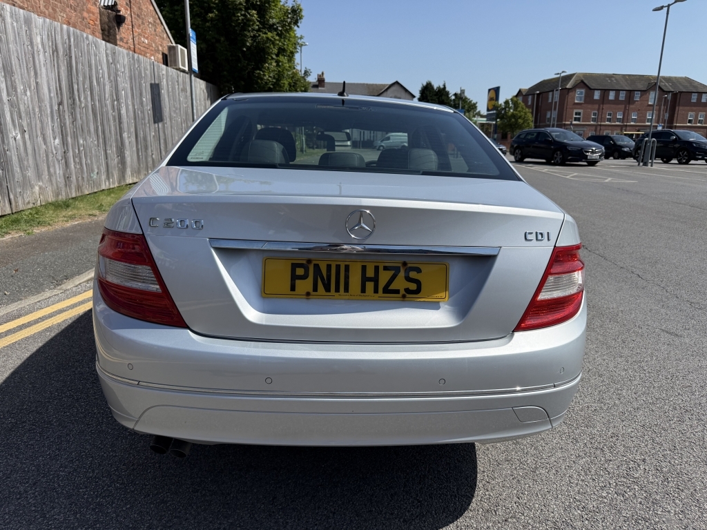 Mercedes-Benz C Class 2.1 C200 Cdi Blueefficiency Elegance Silver #6