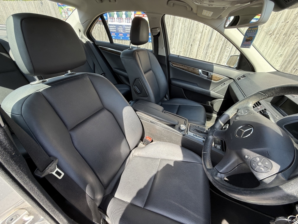 Mercedes-Benz C Class C180 Blueefficiency Se Edition Black #12