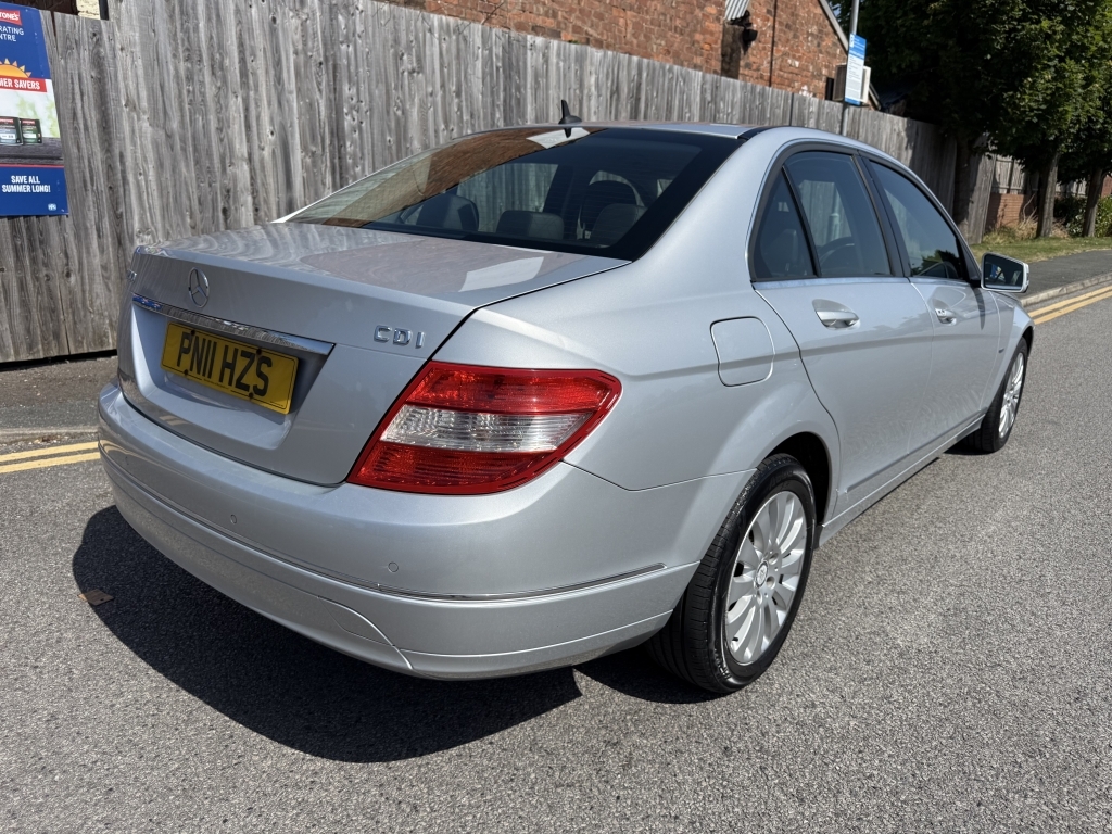 Mercedes-Benz C Class C180 Blueefficiency Se Edition Black #7