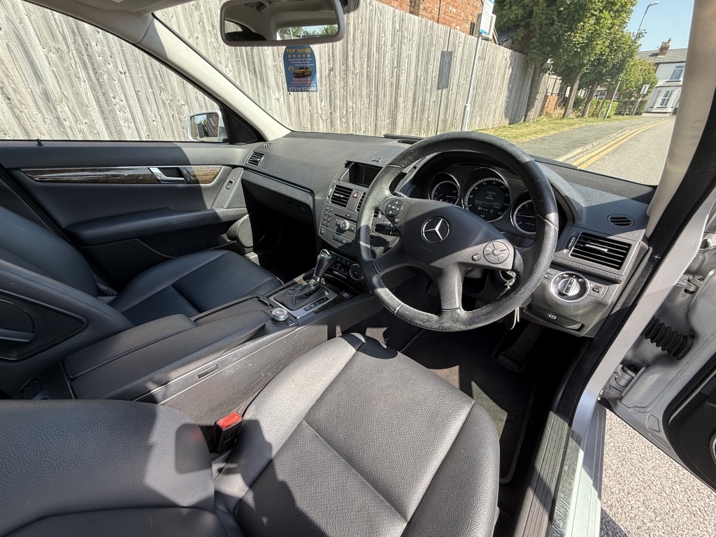 Mercedes-Benz C Class C180 Blueefficiency Se Edition Black #11