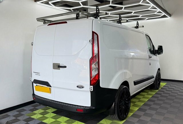 Ford Transit Custom 2.0 300 Ecoblue Panel YC19WFH White #2
