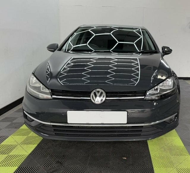 Volkswagen Golf 1.6 Tdi Match Hatchback GX19EOT Grey #3