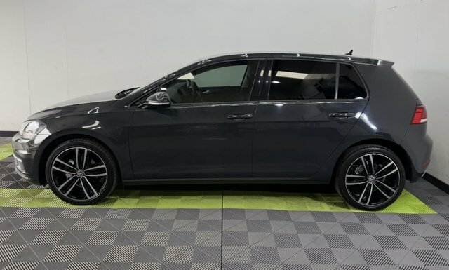 Volkswagen Golf 1.6 Tdi Match Hatchback GX19EOT Grey #6