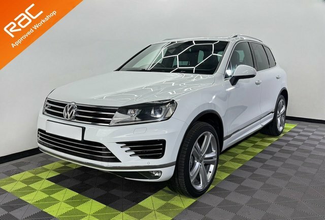 Volkswagen Touareg 3.0 Tdi V6 Bluemotion White