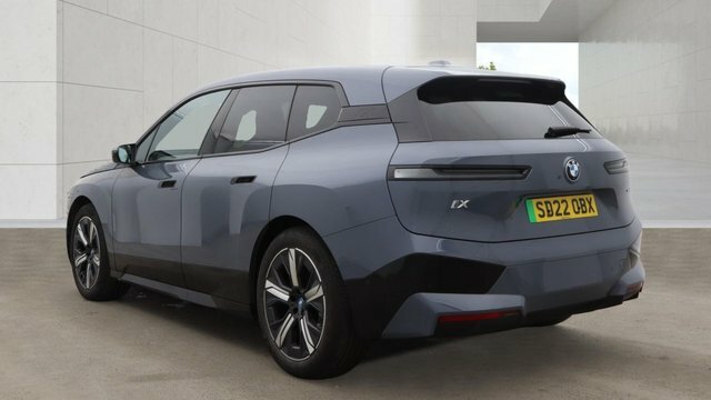 BMW iX 40 76.6Kwh M Sport Grey #2