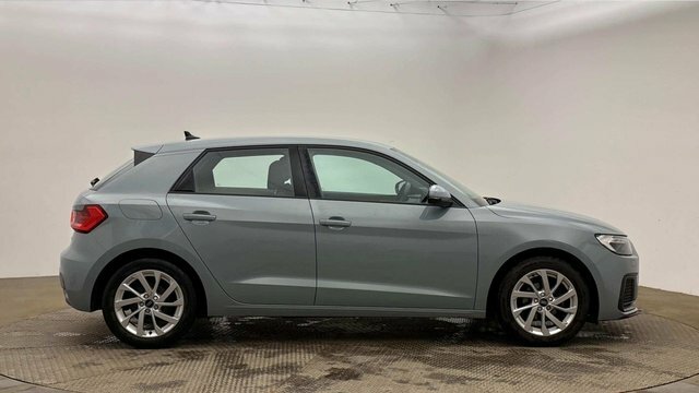 Audi A1 1.0 Tfsi 25 Sport KR71GKA Grey #3
