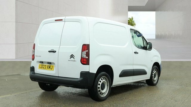 Citroen Berlingo 1.5 Bluehdi 1000 Enterprise White #4