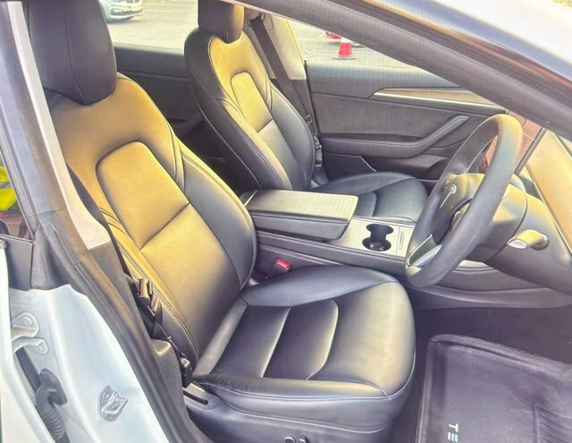 Tesla Model 3 Standard Range Plus Saloon White #5