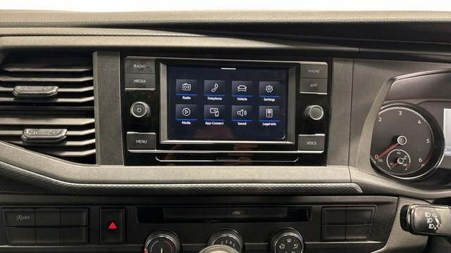 Volkswagen Transporter 2.0 Tdi T32 Startline White #4