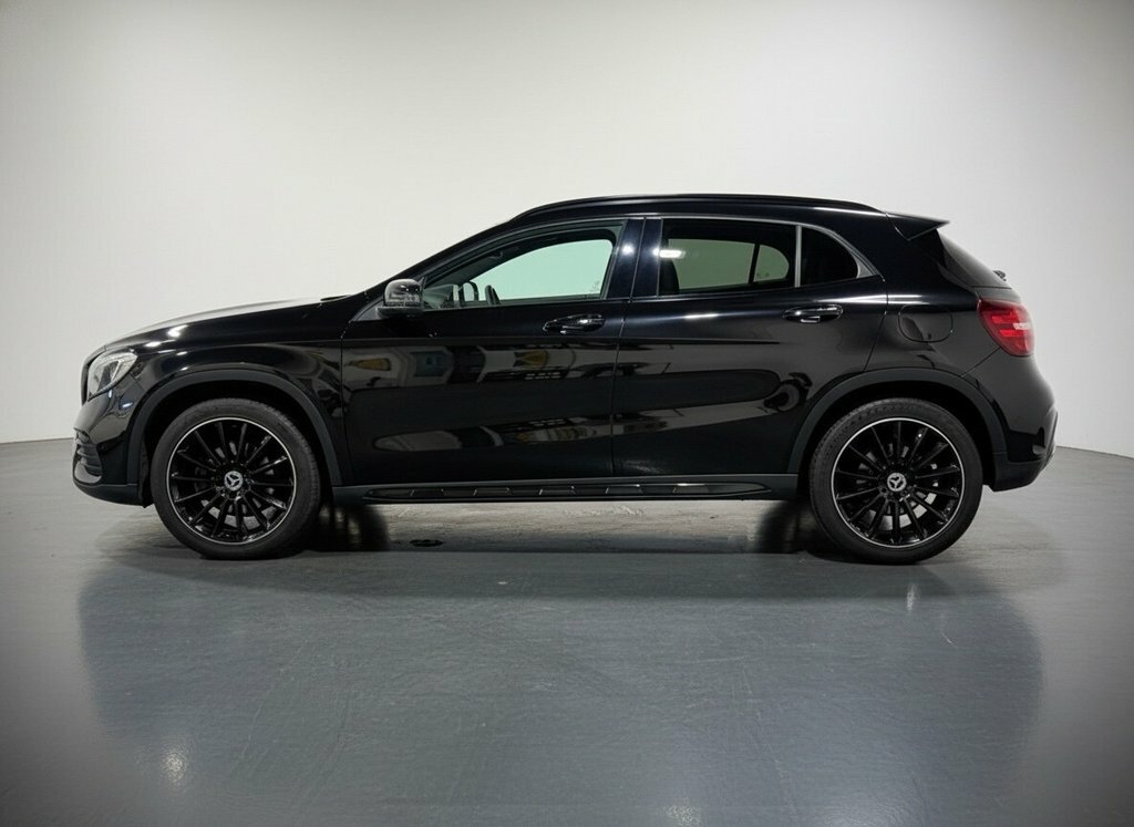 Mercedes-Benz GLA Class 1.6L Amg Line WG19UAF Black #2