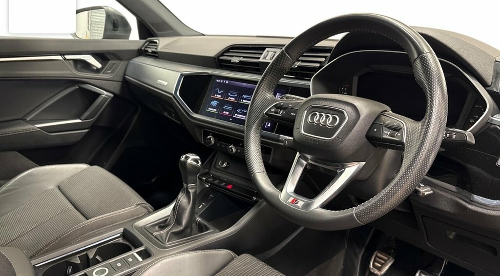 Audi Q3 1.5L S Line Grey #6