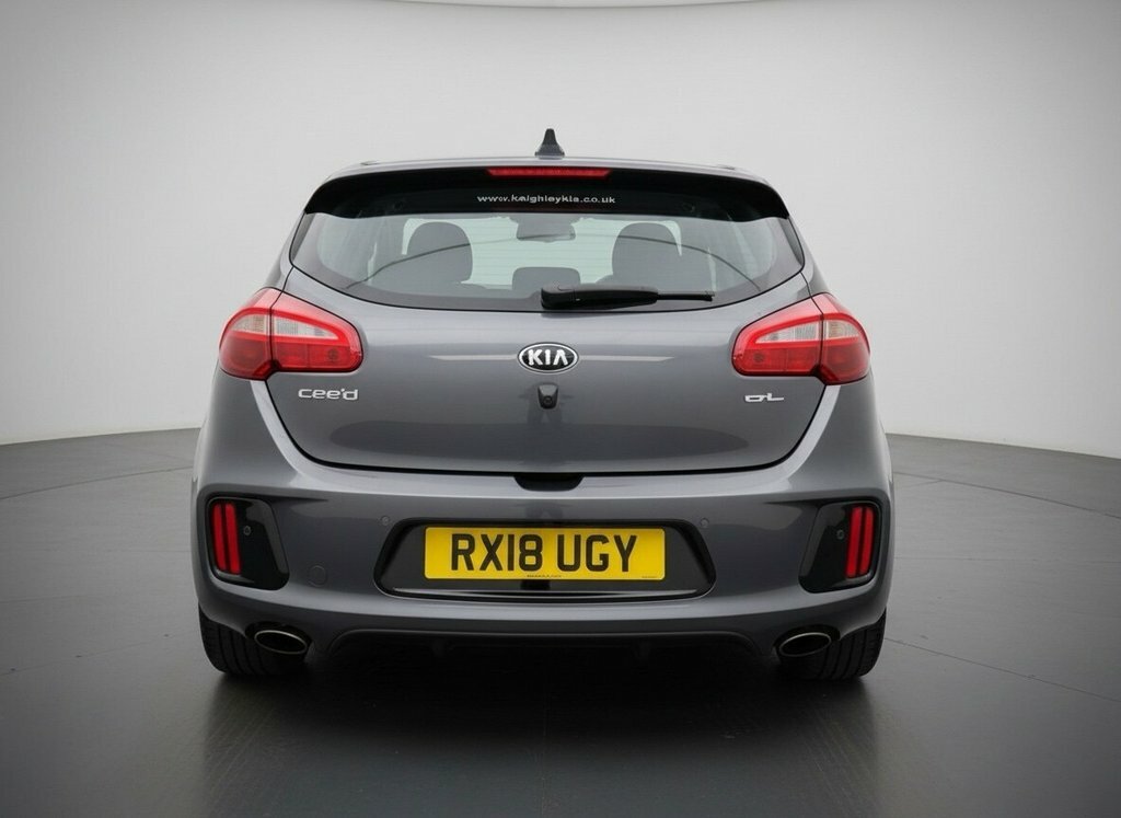 Kia Ceed Hatchback Silver #5