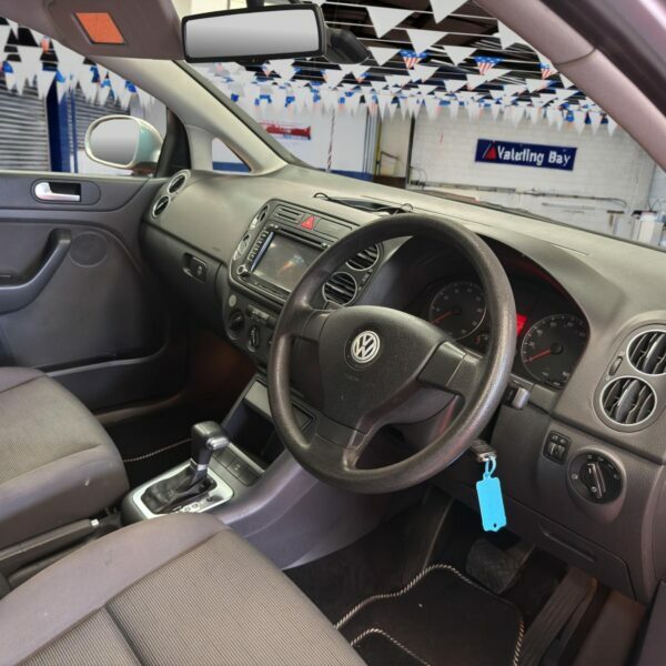 Volkswagen Golf Plus Automatic #5