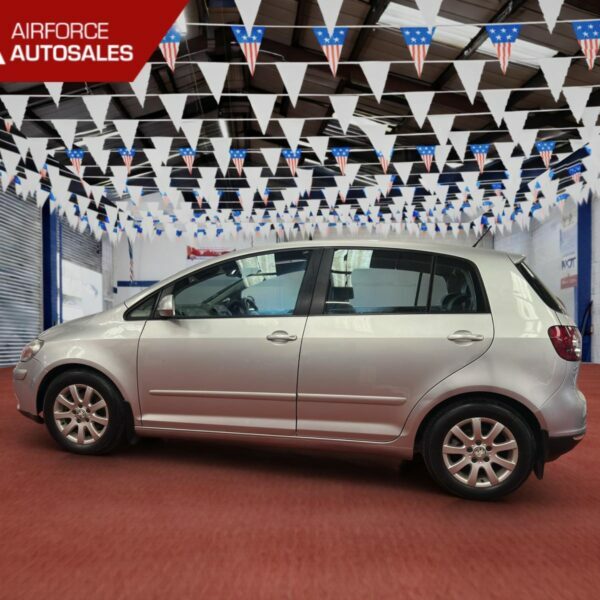 Volkswagen Golf Plus Automatic #4