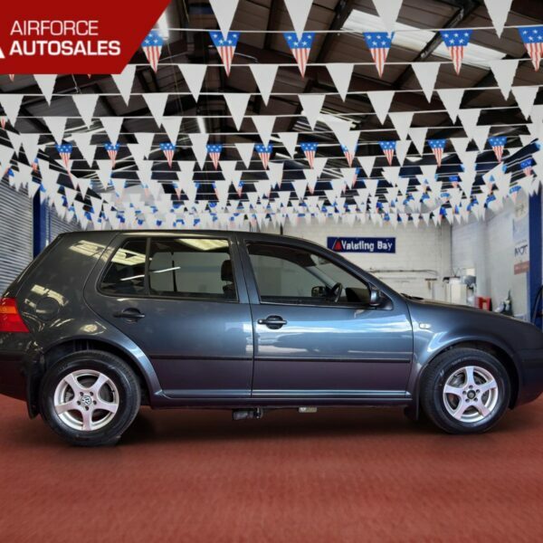 Volkswagen Golf Automatic #3