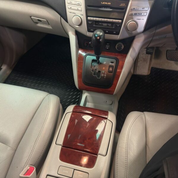 Lexus RX Estate Red #12