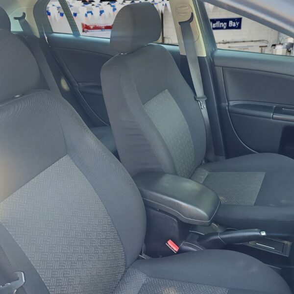 Ford Mondeo Black #10