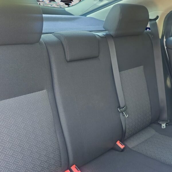 Ford Mondeo Black #11