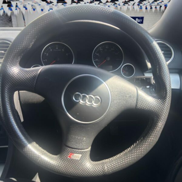 Audi A4 2.0 Tdi Ultra Sport  #9